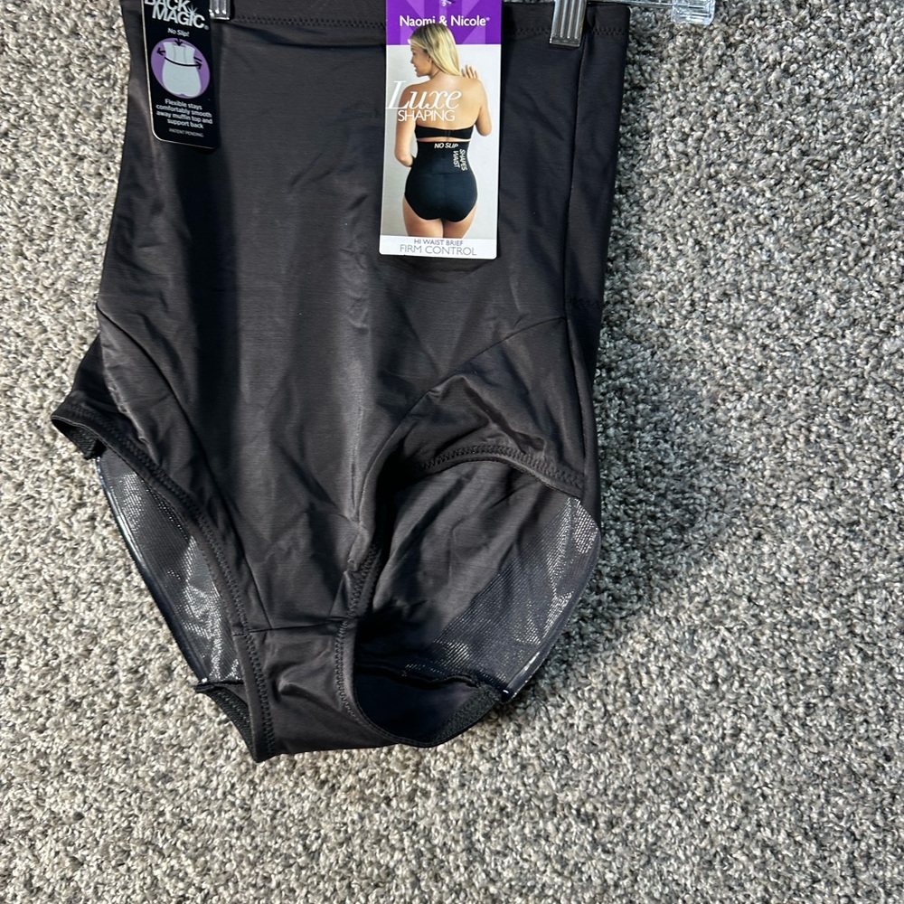 NWT Naomi & Nicole high waist brief shapewear SZ Medium - Picture 3 of 6